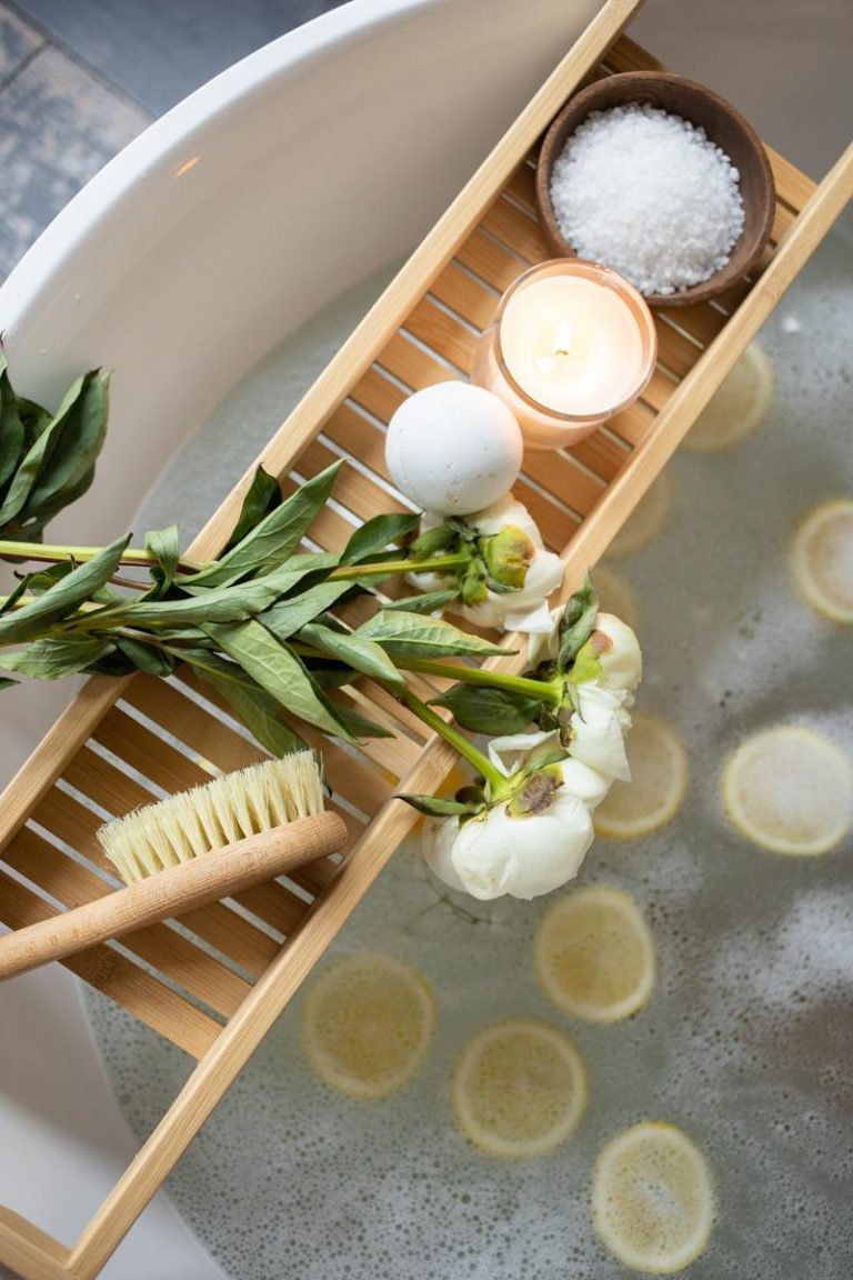 Czy zapach wosków aromatycznych już się roznosi po waszym domu?